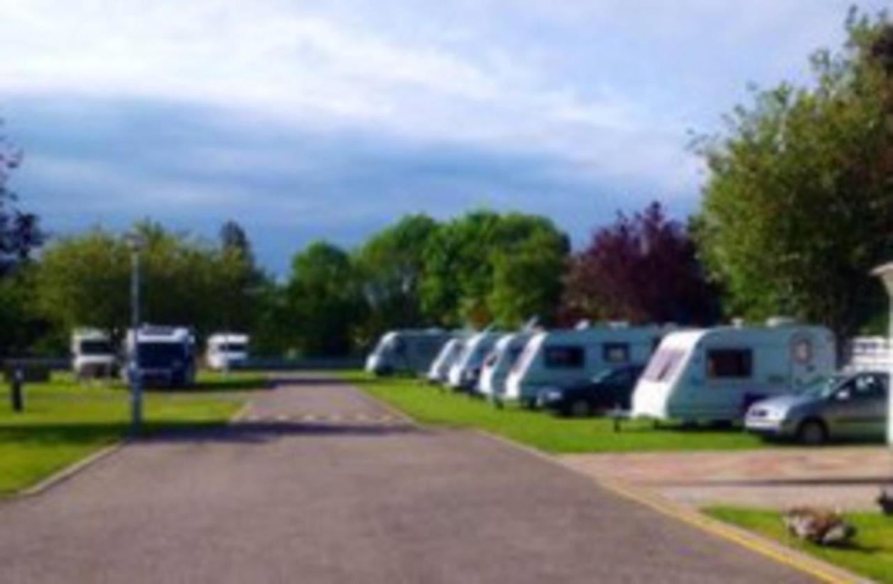 Caledonian Lodges 3 Inverness Buitenkant foto